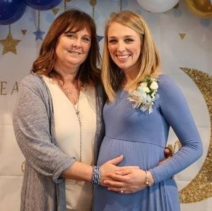 Meet your Posher, Linda